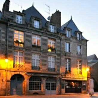 Eglantine Appartement Centre Historique De Dinan Exterior photo
